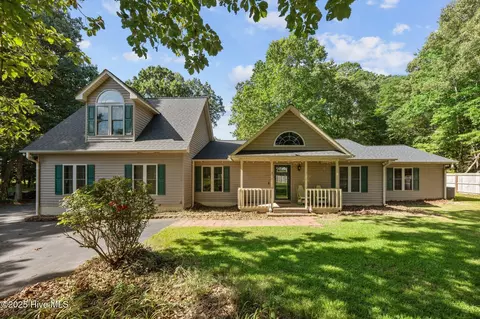 2554 Doc Loftin Rd, Ayden, NC 28513