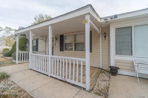 Exterior - 139 Pine Ct, Hubert, NC 28539 photo 1 of 6