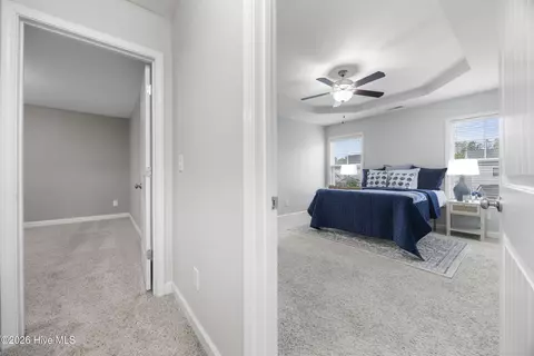 Entry Way - 206 Pine Island Dr, Hampstead, NC 28443 photo 6 of 6