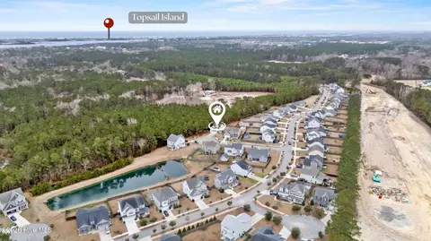View/Area - 206 Pine Island Dr, Hampstead, NC 28443 photo 3 of 6