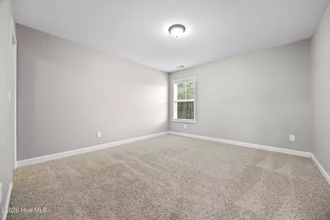 Bedroom - 206 Pine Island Dr, Hampstead, NC 28443 photo 7 of 7