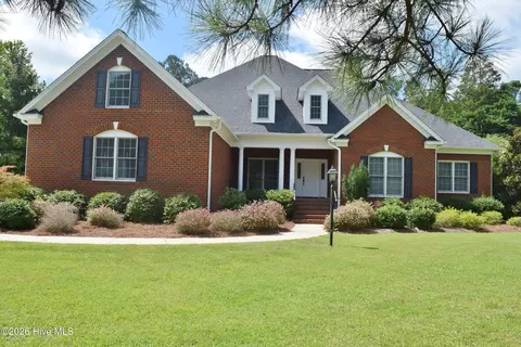 4100 Cornwall Ct, Greenville, NC 27834