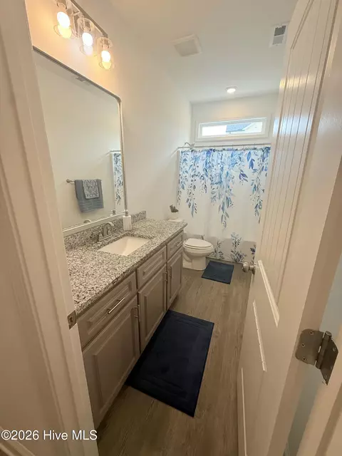 Bath - 9140 Byron Ct, Bailey, NC 27807 photo 1 of 3