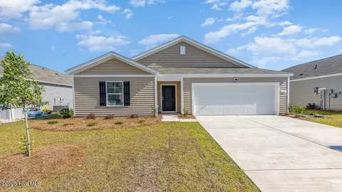 4402 E Coast Ln, Shallotte, NC 28470