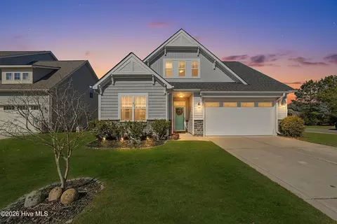 1504 Eastbourne Dr, Wilmington, NC 28411