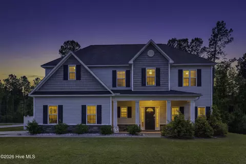 331 W Huckleberry Way, Rocky Point, NC 28457