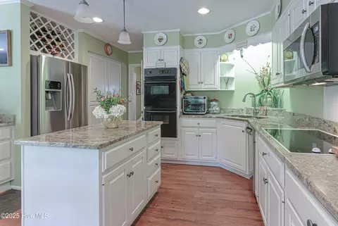 Kitchen - 1 Collett Ln, Pinehurst, NC 28374 photo 3 of 4