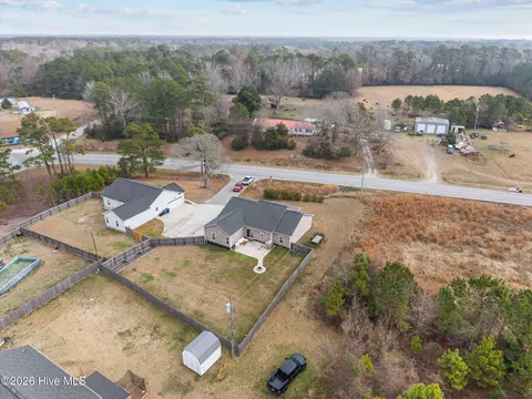 View/Area - 836 Queens Creek Rd, Hubert, NC 28539 photo 4 of 6