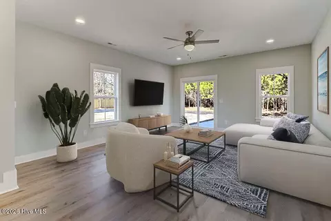 Living - 447 Factory Rd, Hampstead, NC 28443 photo 1 of 3