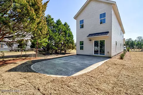 Exterior - 447 Factory Rd, Hampstead, NC 28443 photo 1 of 2