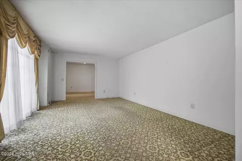 Living - 121 Loop Rd, Leland, NC 28451 photo 1 of 4