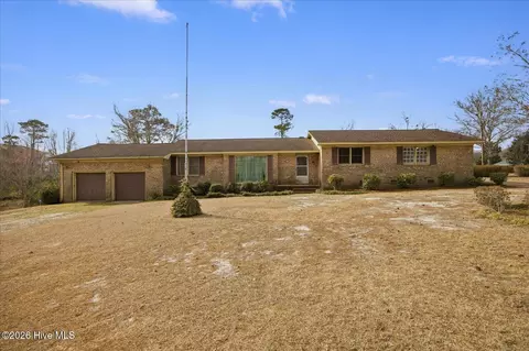Exterior - 121 Loop Rd, Leland, NC 28451 photo 1 of 5