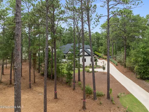 Exterior - 4 Kenilwood Ct, Pinehurst, NC 28374 photo 8 of 12
