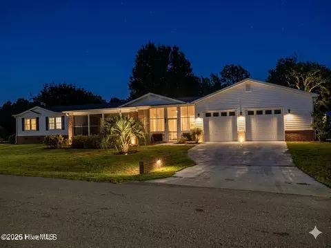 1099 Nautical Ln, Calabash, NC 28467