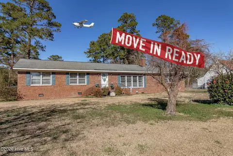 3305 Evelyn Dr, Kinston, NC 28504