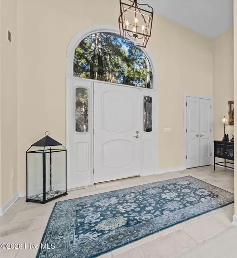 Entry Way - 65 Stoneykirk Dr, Pinehurst, NC 28374 photo 2 of 4