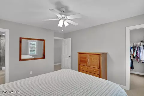 Bedroom - 350 Whitebridge Rd, Hampstead, NC 28443 photo 5 of 8