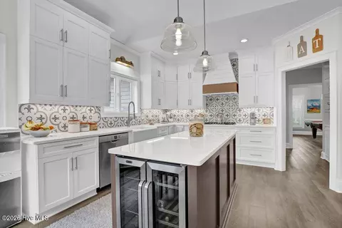 Kitchen - 350 Whitebridge Rd, Hampstead, NC 28443 photo 2 of 5