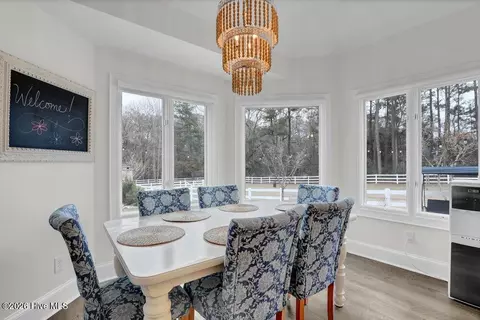 Dining - 350 Whitebridge Rd, Hampstead, NC 28443 photo 2 of 2