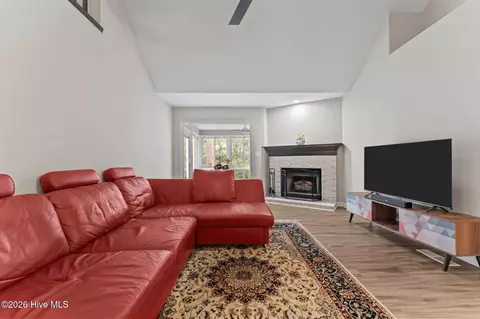 Living - 850 Burning Tree Rd, Pinehurst, NC 28374 photo 1 of 1