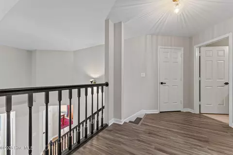 Entry Way - 850 Burning Tree Rd, Pinehurst, NC 28374 photo 3 of 4