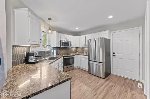 Kitchen - 850 Burning Tree Rd, Pinehurst, NC 28374 photo 1 of 2