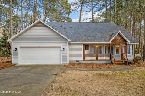 Exterior - 850 Burning Tree Rd, Pinehurst, NC 28374 photo 5 of 16