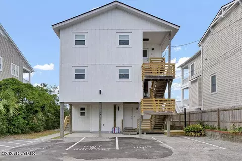 9 W Atlanta St #3, Wrightsville Beach, NC 28480