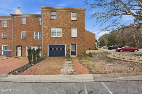 7 Old Fish Hatchery Rd, Edenton, NC 27932