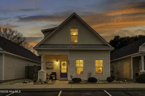 846 Kiawah Ln, Wilmington, NC 28412