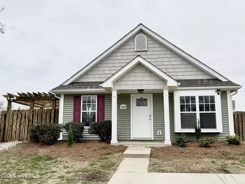 7004 Pebble Brook Way, Rocky Mount, NC 27804