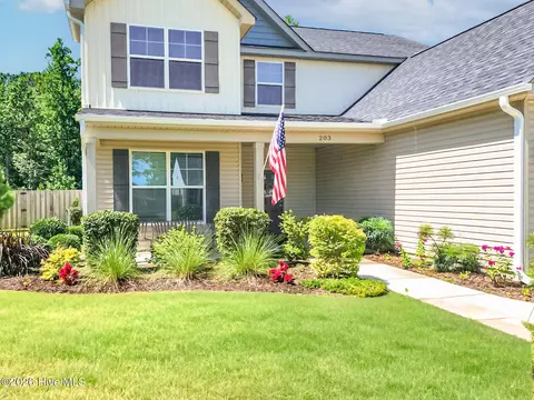 203 Stackleather Pl, Sneads Ferry, NC 28460