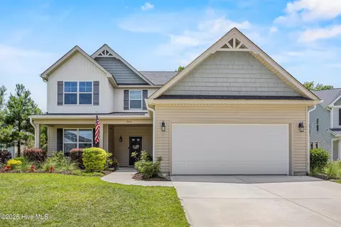 203 Stackleather Pl, Sneads Ferry, NC 28460