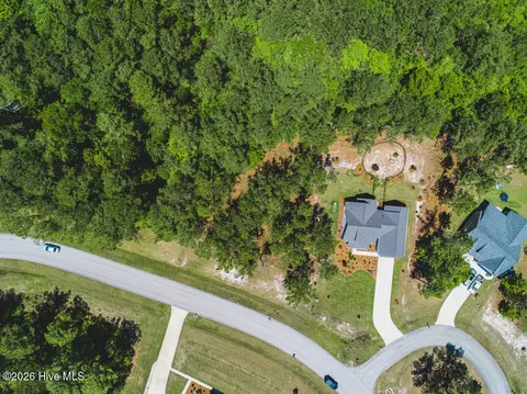 176 Mill Creek Dr, Minnesott Beach, NC 28510