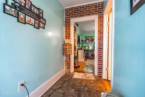 Entry Way - 402 E 2nd Ave, Chadbourn, NC 28431 photo 2 of 2