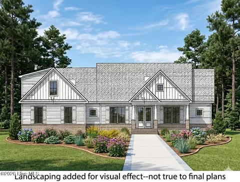 402 Longleaf Dr, West End, NC 27376