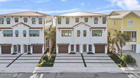 605 Fort Fisher Blvd S #B, Kure Beach, NC 28449