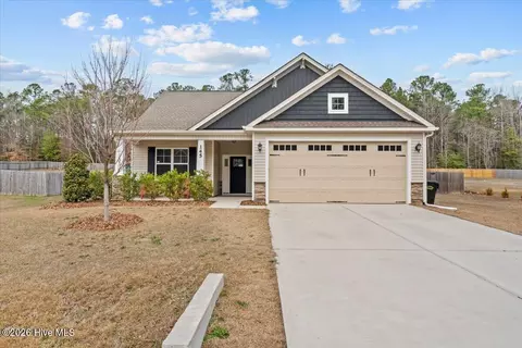 145 Edgefield Dr, Sanford, NC 27332