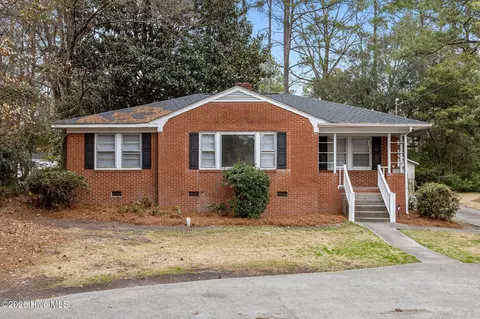 1509 SE Greenville Blvd, Greenville, NC 27858