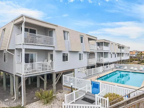 305 W First St #C2, Ocean Isle Beach, NC 28469