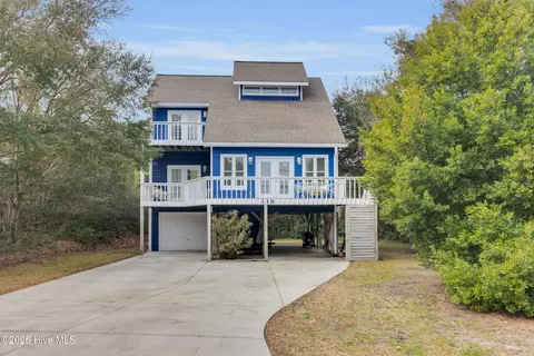 119 Indigo Dr, Emerald Isle, NC 28594