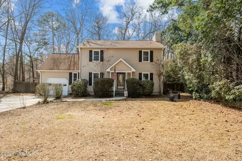 820 Fields Rd, New Bern, NC 28560