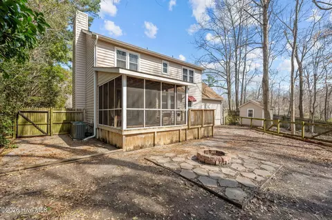 Exterior - 820 Fields Rd, New Bern, NC 28560 photo 9 of 15