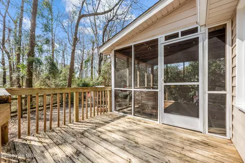 Exterior - 820 Fields Rd, New Bern, NC 28560 photo 7 of 15