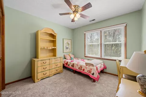 Bedroom - 820 Fields Rd, New Bern, NC 28560 photo 4 of 6