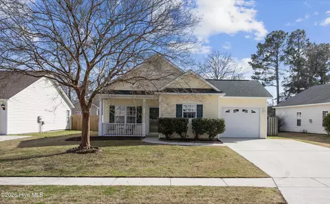 8602 Orchard Loop Rd, Leland, NC 28451