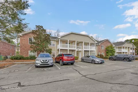 4416 Jay Bird Cir UNIT 201, Wilmington, NC 28412