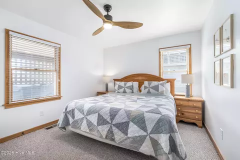 Bedroom - 632 Myrtlewood Ct, Corolla, NC 27927 photo 3 of 6