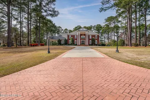 3422 Buena Vista Ct, Kinston, NC 28504