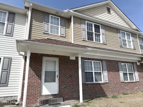 308 Comanche Trl, Havelock, NC 28532